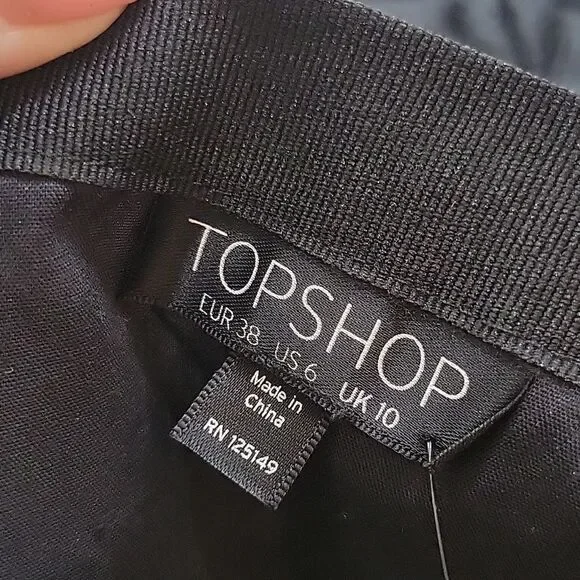 TOPSHOP Black Applique Skirt Size 6 NWT - Picture 8 of 13
